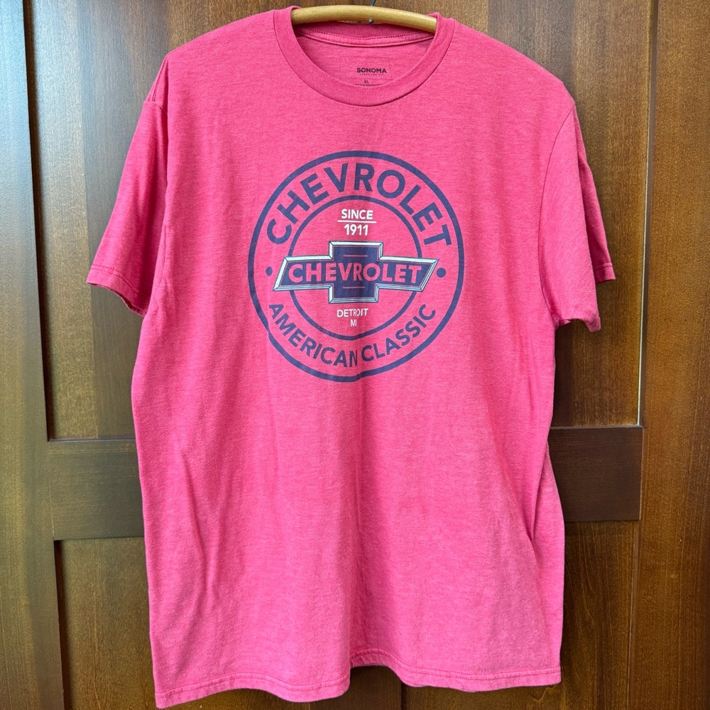 Sonoma Pink Chevrolet T-Shirt Size XL